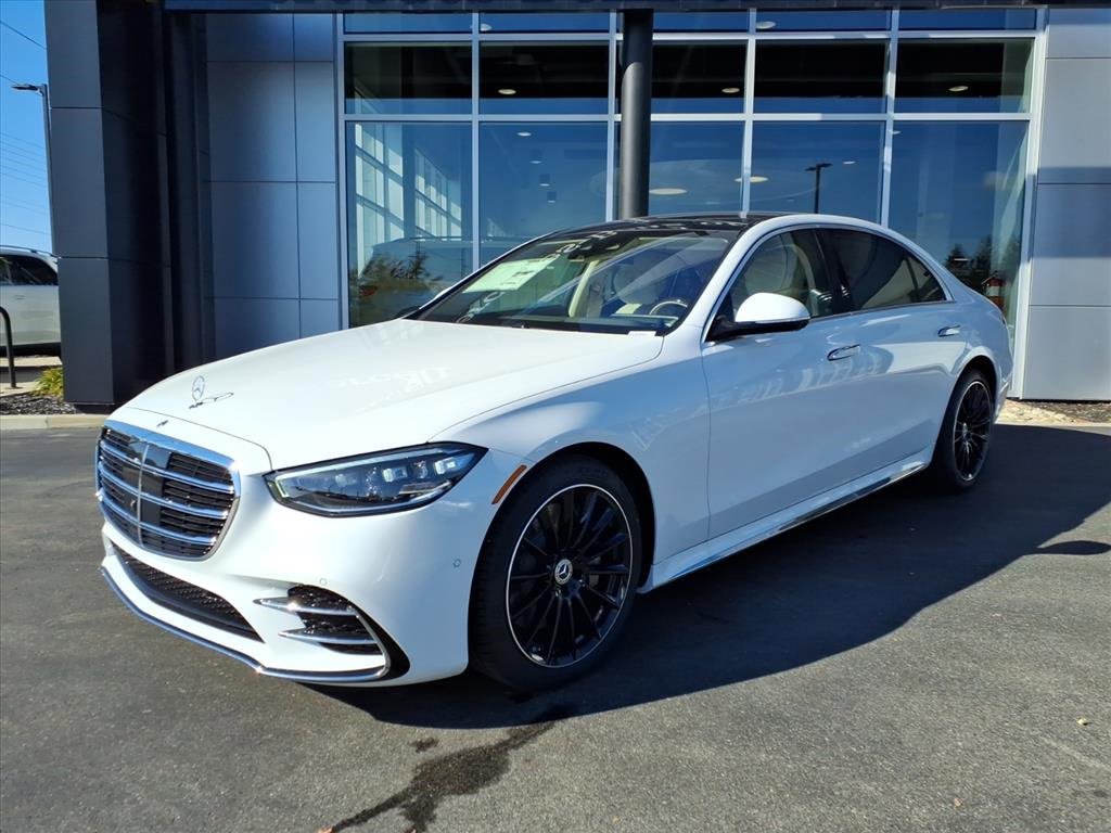 New 2026 Mercedes-Benz S 580 4MATIC Sedan image 2