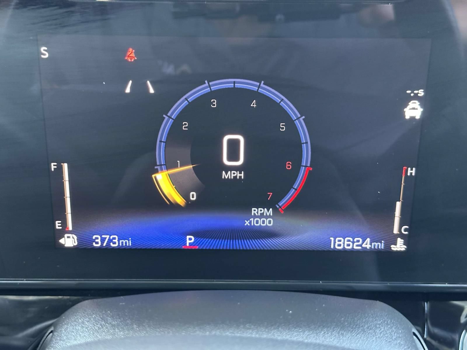 Used 2025 Chevrolet Trax RS w/ Driver Confidence Package FWD image 19