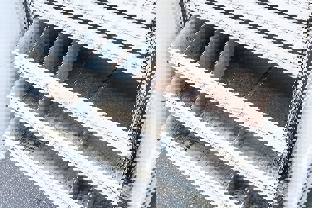 Used 2017 Ford F550 2WD Crew Cab Super Duty image 26