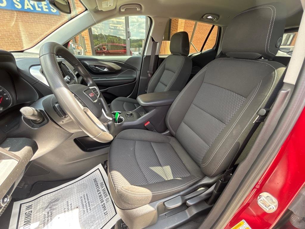 Used 2024 GMC Terrain SLE AWD/4WD image 13
