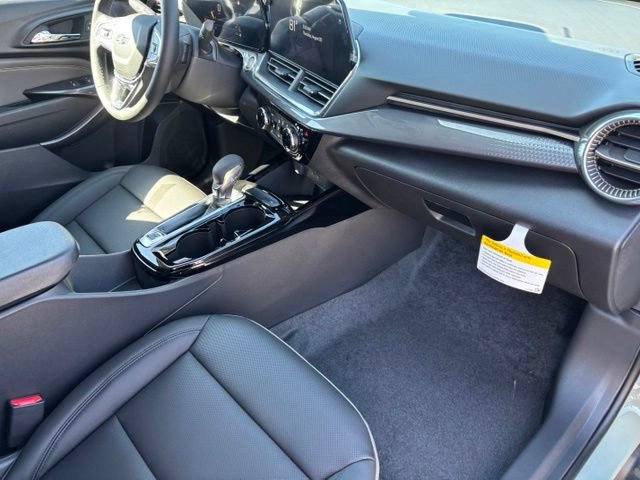 New 2026 Chevrolet Trax ACTIV w/ Driver Confidence Package FWD image 22