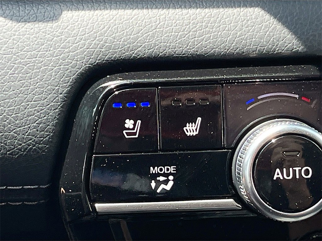 Used 2024 Honda Pilot Elite image 21