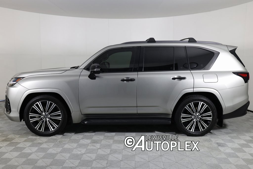 Used 2024 Lexus LX 600 4WD w/ Appearance Package image 8
