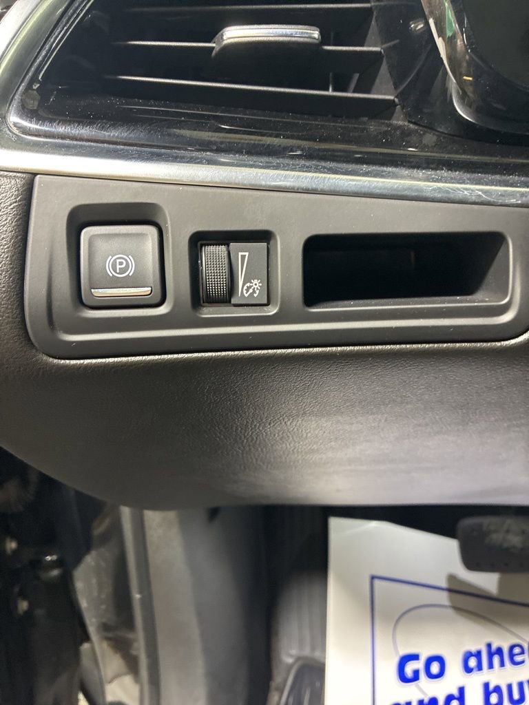 Used 2023 Cadillac XT6 Premium Luxury AWD/4WD image 14