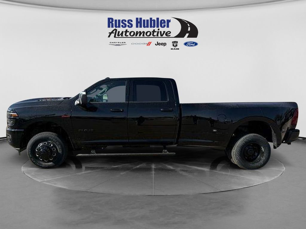 New 2026 RAM 3500 Laramie AWD/4WD image 3