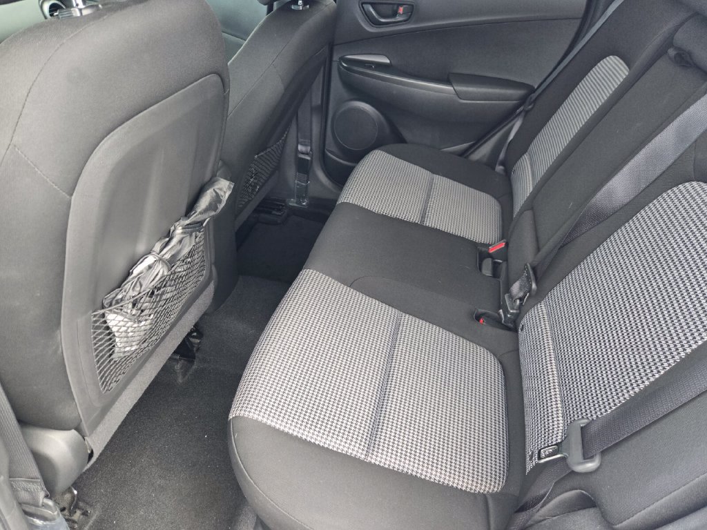 Used 2021 Hyundai Kona SEL FWD image 11