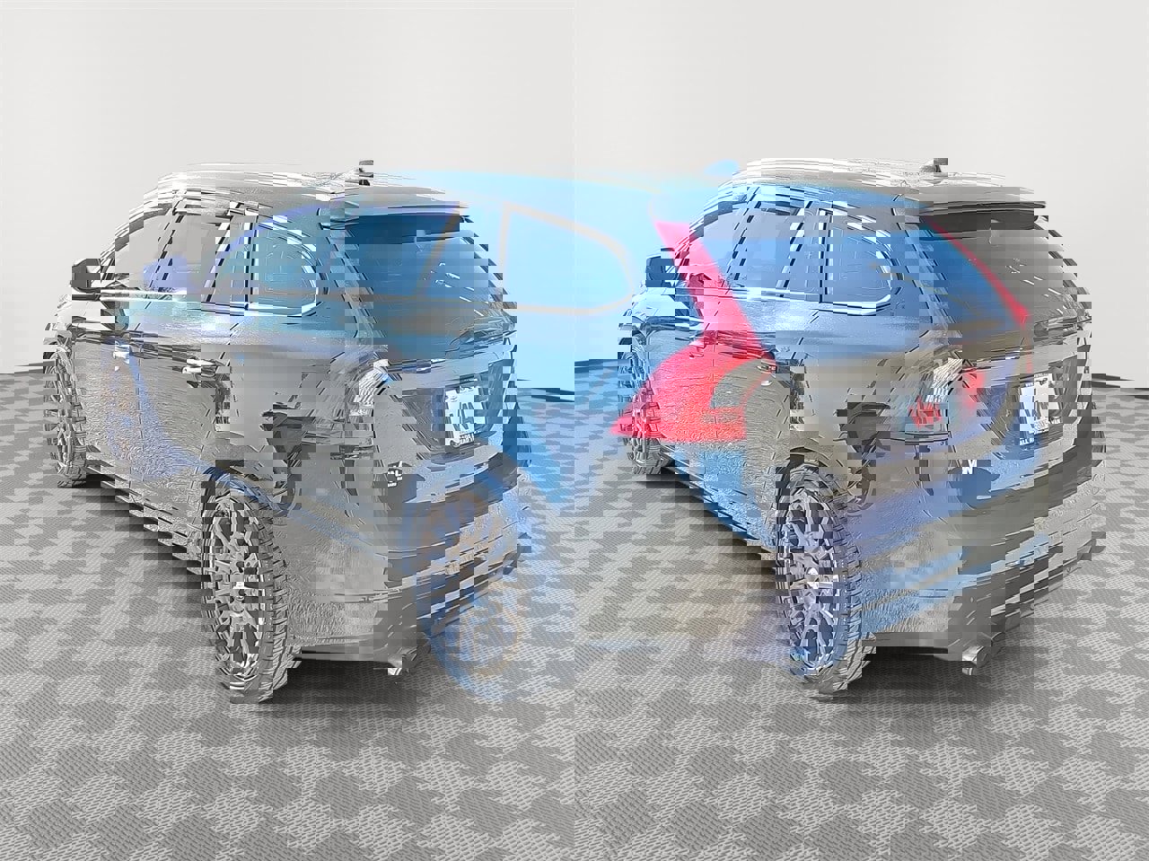 Used 2015 Volvo V60 T5 Platinum image 7