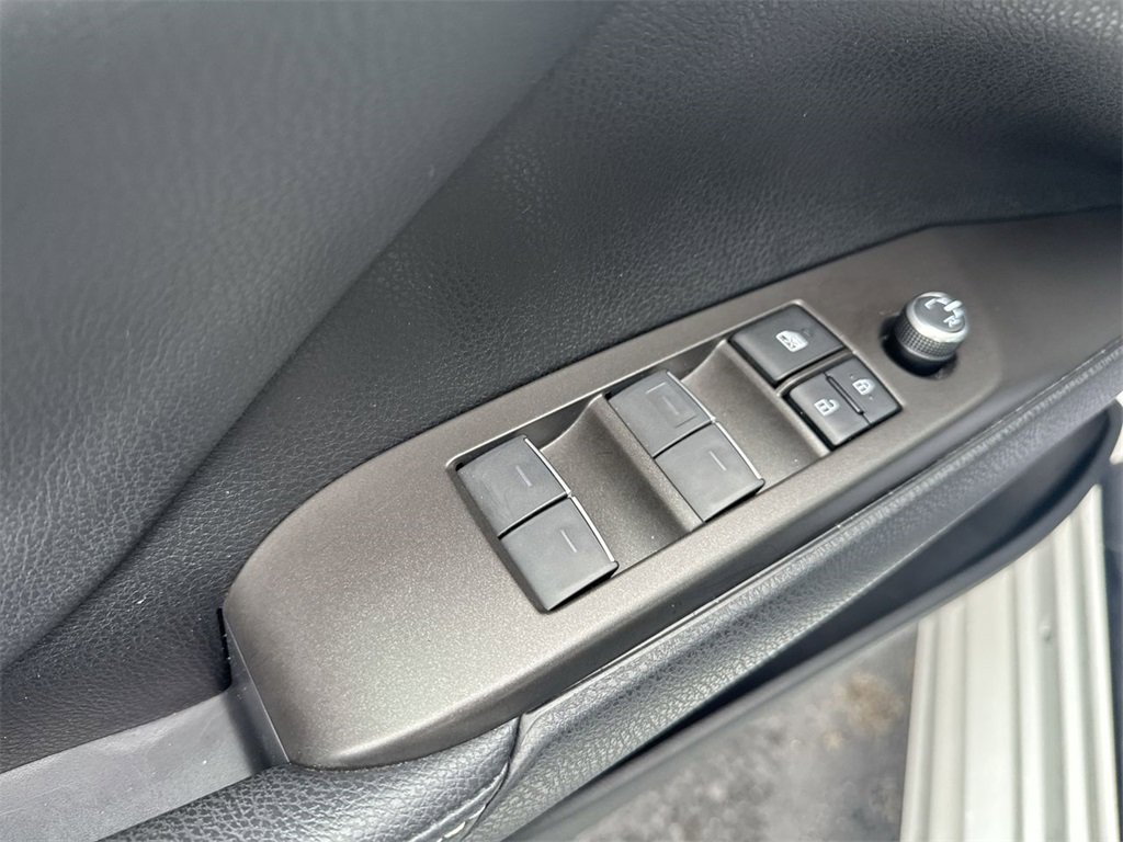 Used 2023 Toyota Camry XSE w/ Cold Weather Package image 19