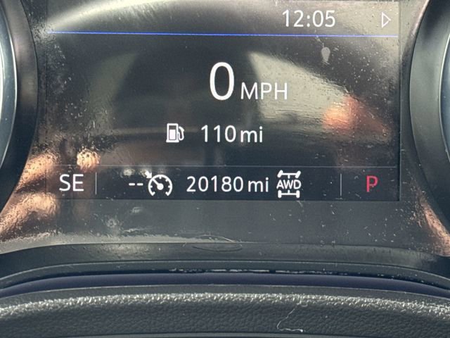 Used 2022 Buick Encore GX Essence w/ Experience Buick Package AWD/4WD image 12