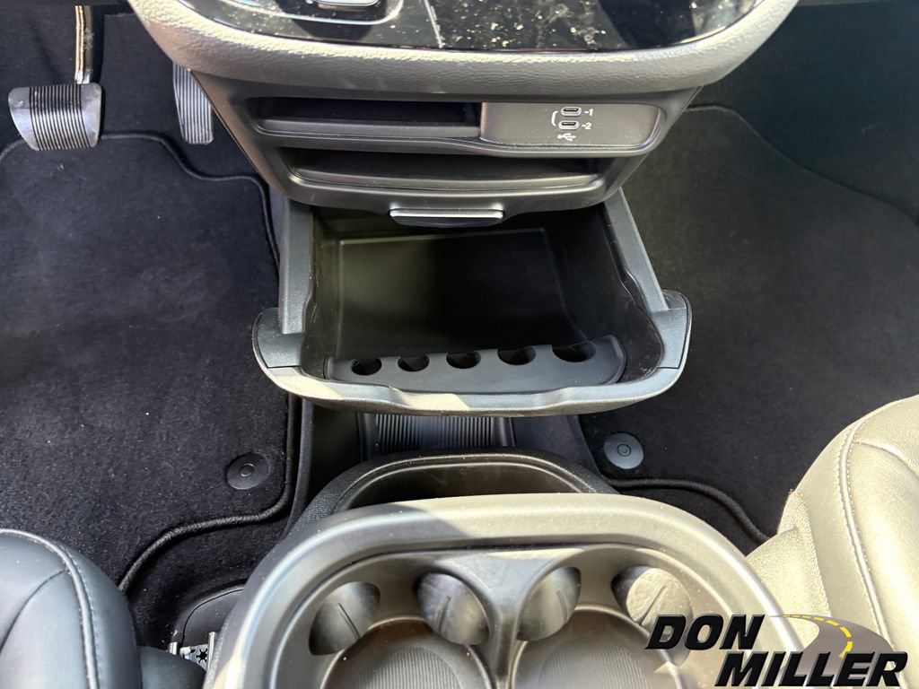 New 2026 Chrysler Pacifica Select image 22