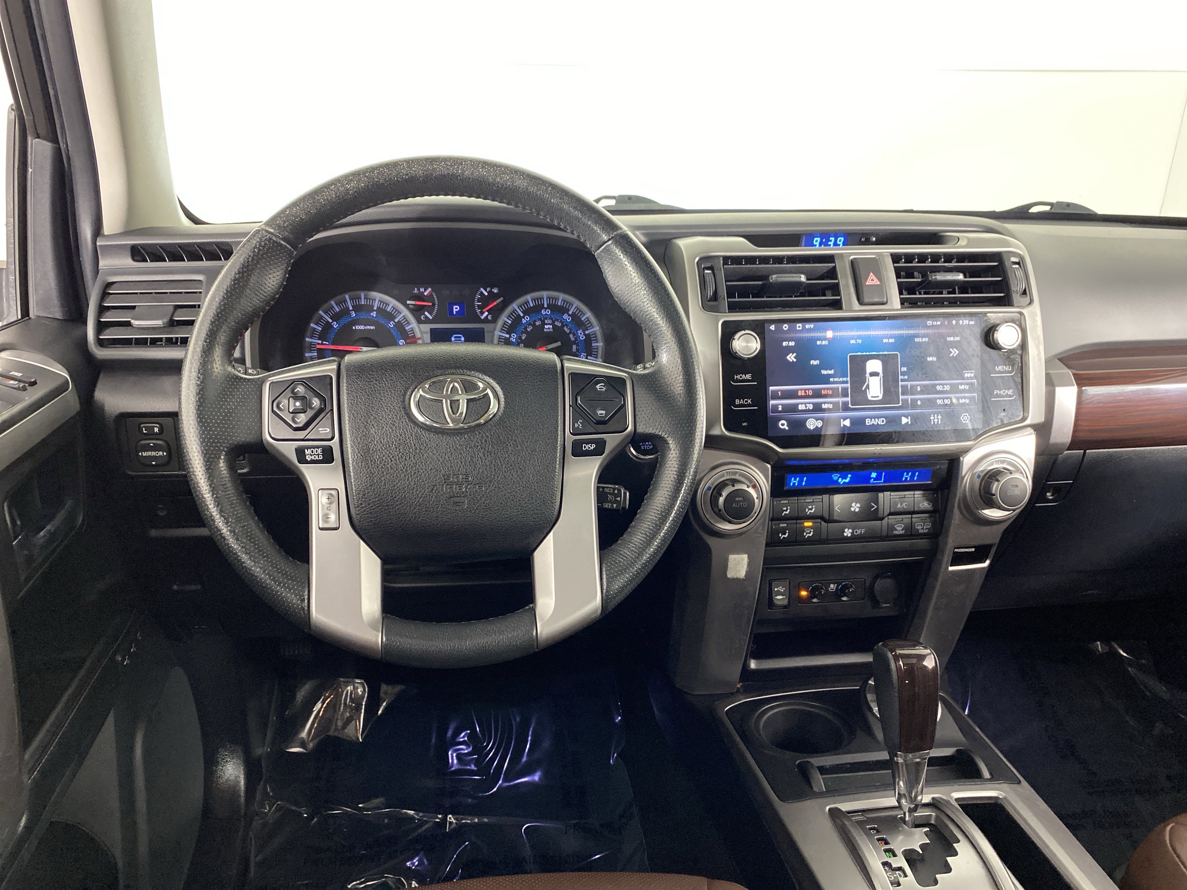 Used 2015 Toyota 4Runner SR5 image 43