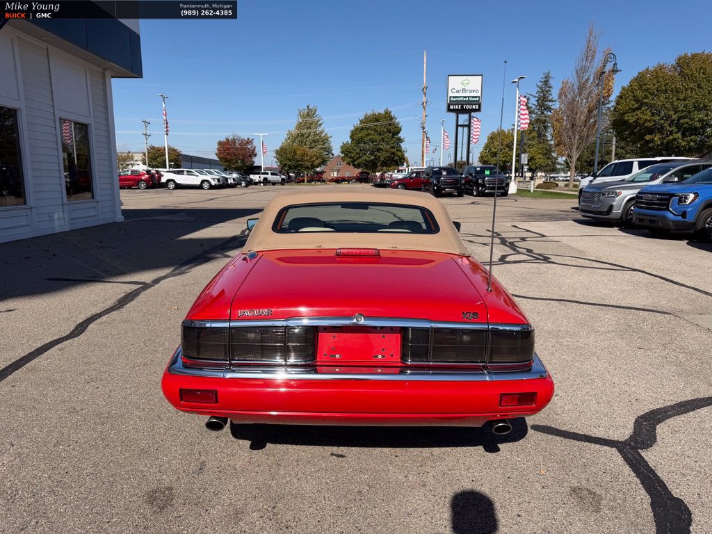 Used 1995 Jaguar XJS 4.0 Convertible RWD image 6