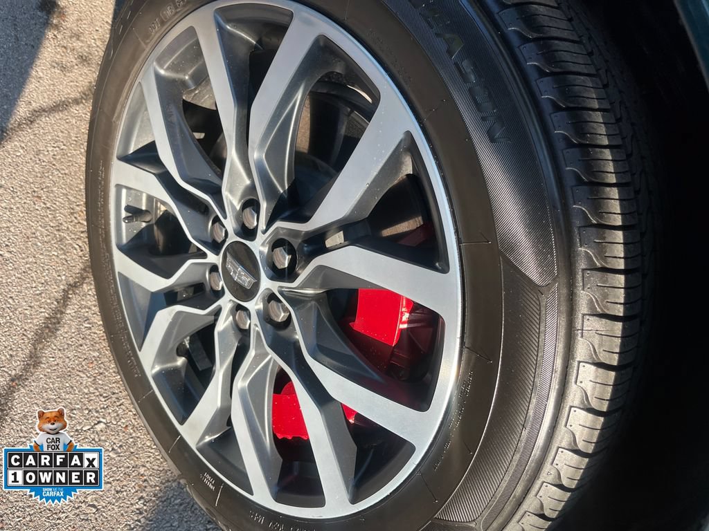 Used 2024 Cadillac XT6 Sport w/ Technology Package AWD/4WD image 39