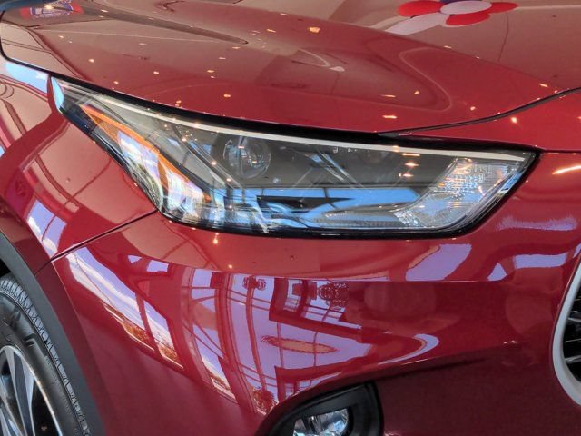 Used 2022 Toyota Highlander XLE FWD image 9