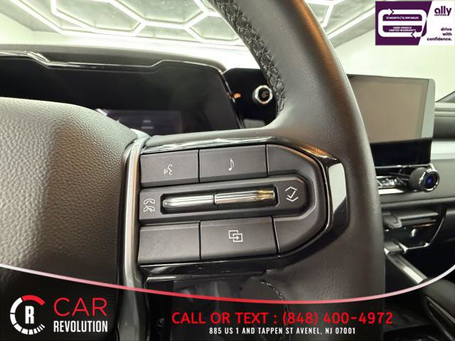 Used 2023 Chevrolet Colorado LT w/ LT Convenience Package AWD/4WD image 20