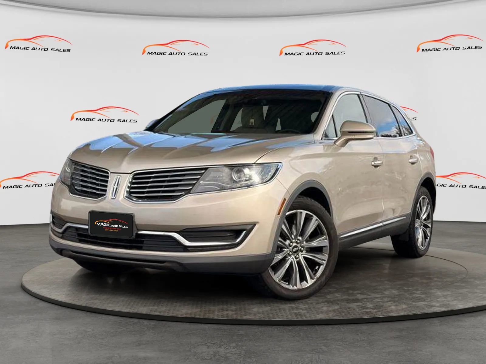 Used 2017 Lincoln MKX Reserve w/ Lincoln MKX Climate Package image 1