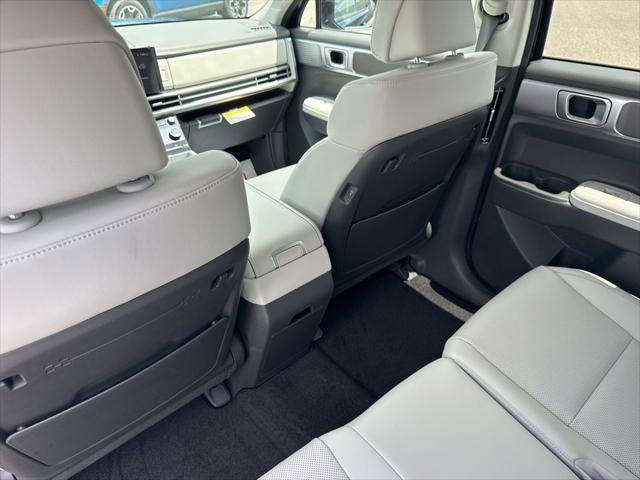 New 2026 Hyundai Santa Fe SEL FWD image 24