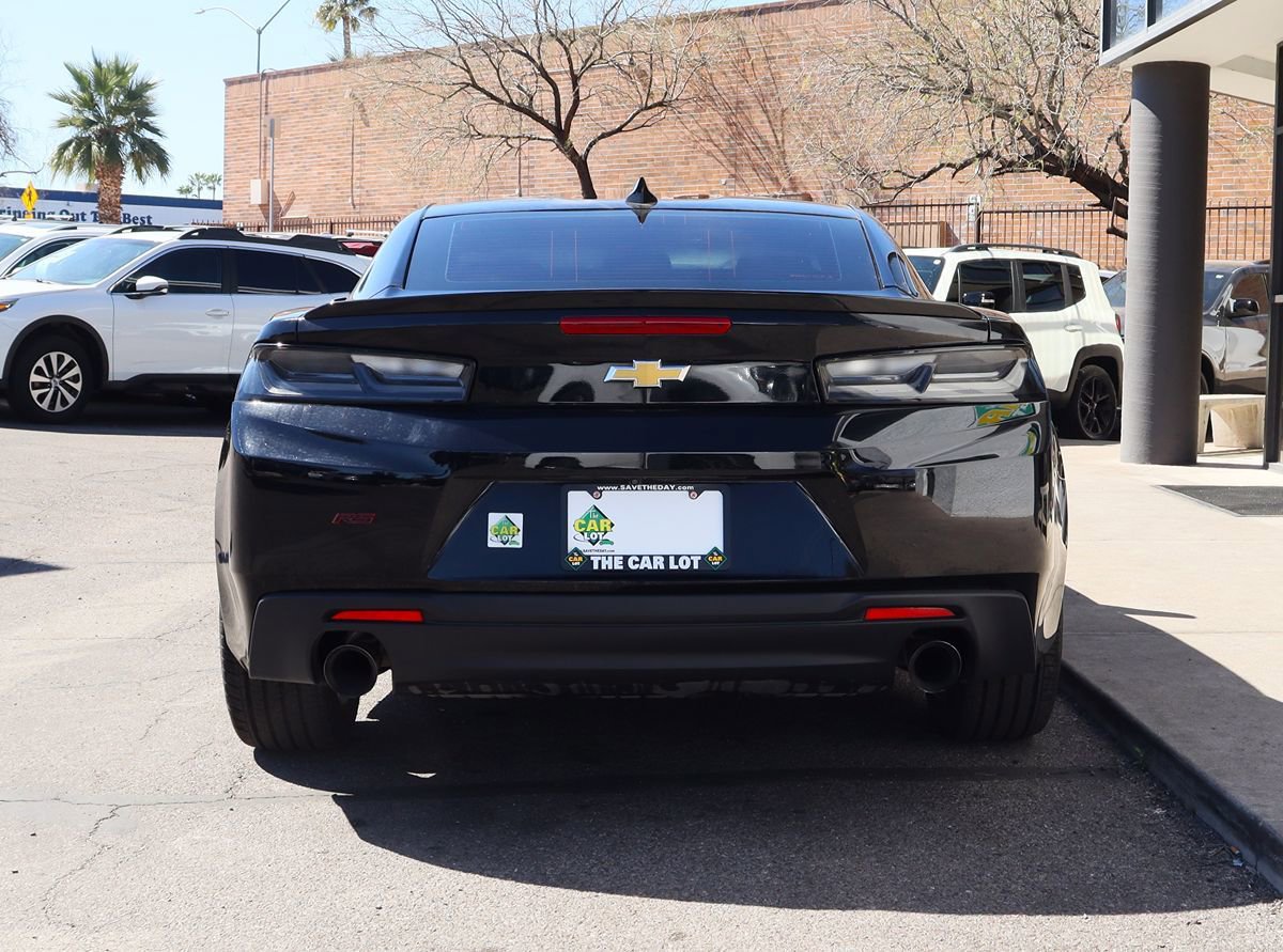 Used 2018 Chevrolet Camaro LT w/ Redline Edition RWD image 11