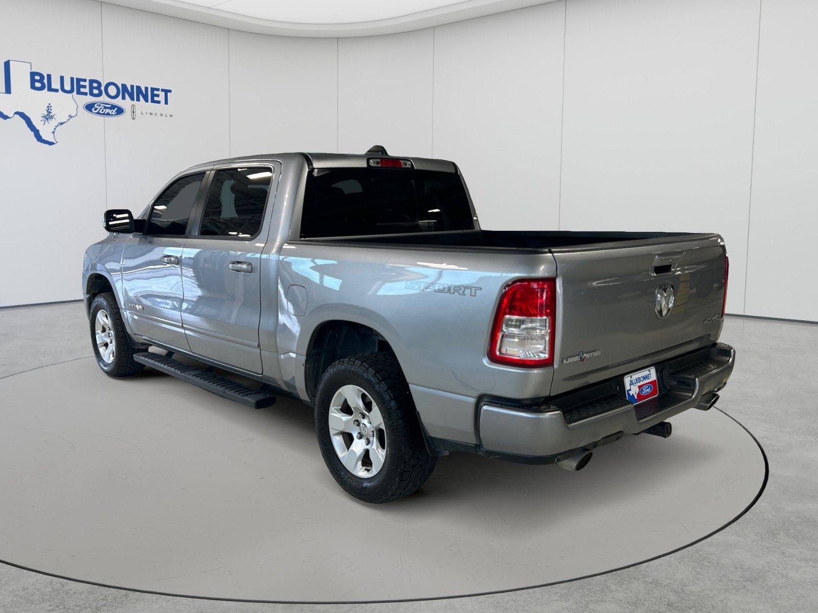 Used 2021 RAM 1500 Lone Star AWD/4WD image 7