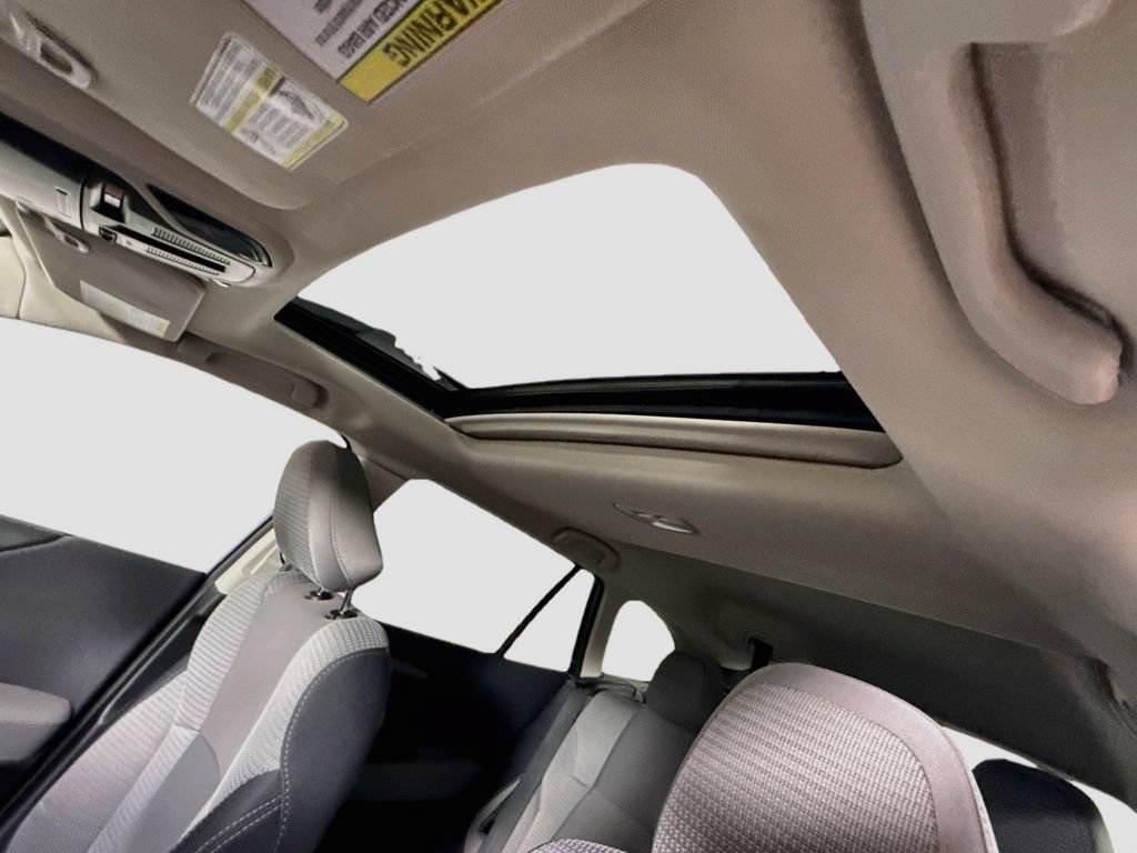 Certified 2025 Subaru Outback Premium AWD/4WD image 12