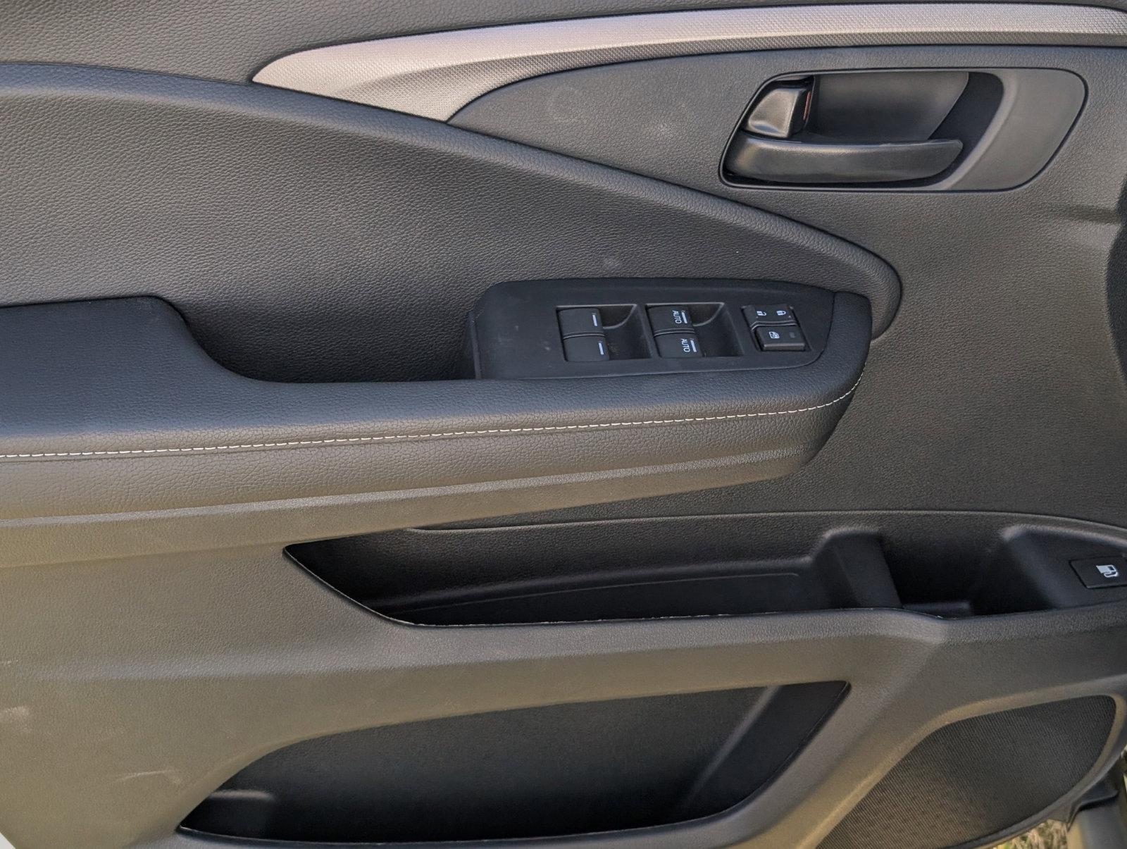 New 2026 Honda Ridgeline Sport image 7