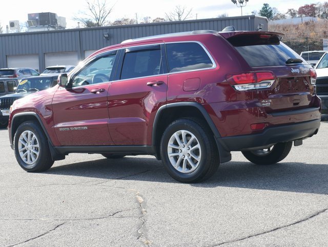 Used 2021 Jeep Grand Cherokee Laredo image 4