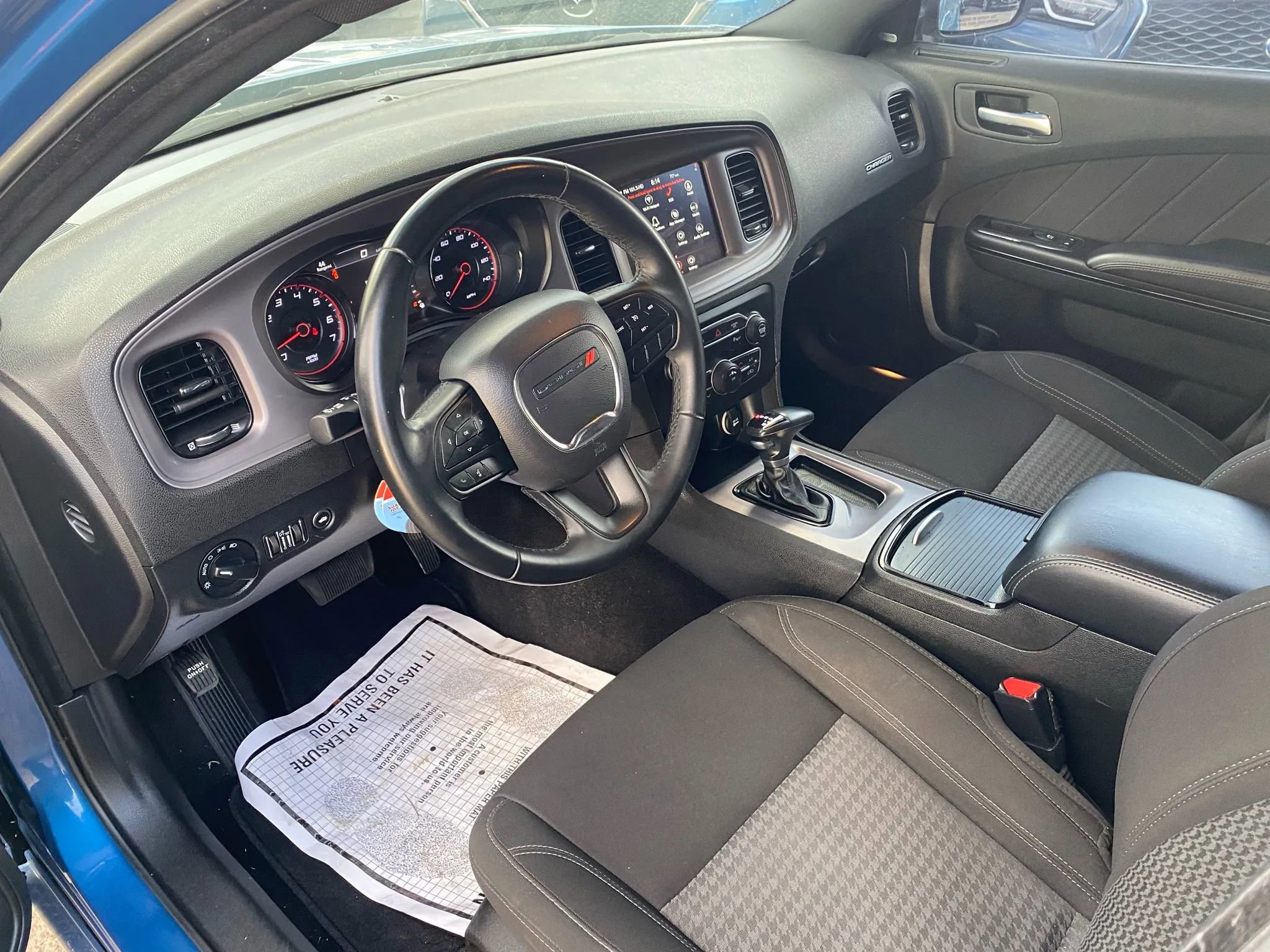 Used 2023 Dodge Charger SXT w/ Blacktop Package image 13