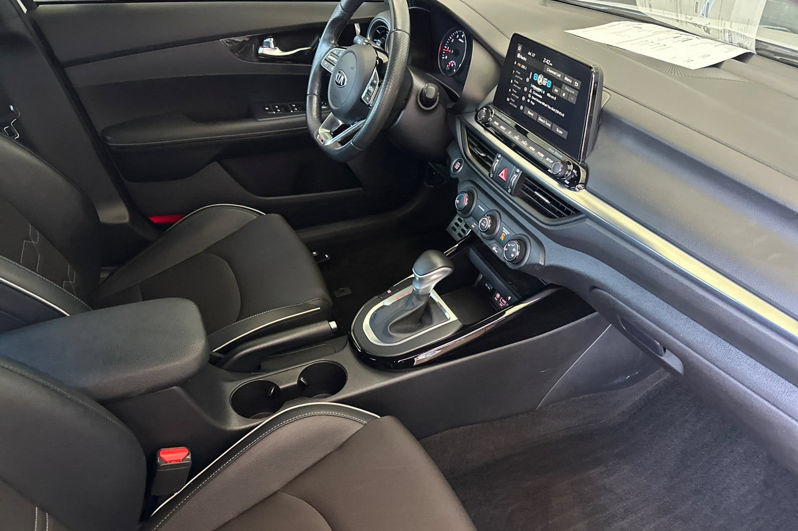 Certified 2020 Kia Forte GT-Line w/ GT-Line Premium Package FWD image 16