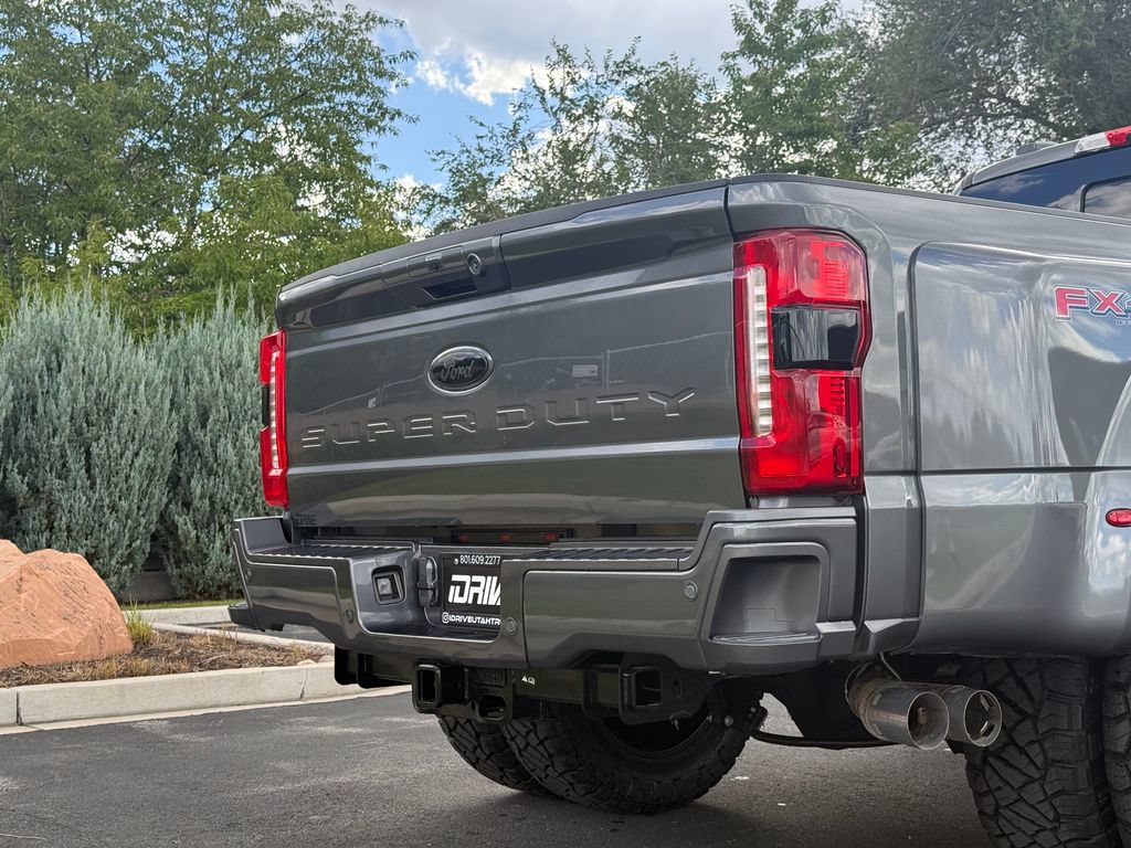 Used 2026 Ford F350 Lariat AWD/4WD image 17