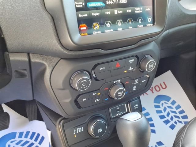 Used 2021 Jeep Renegade Limited AWD/4WD image 18