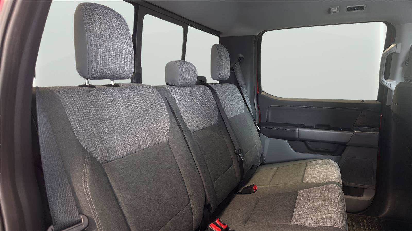 Used 2023 Ford F150 XLT w/ Equipment Group 302A High image 16