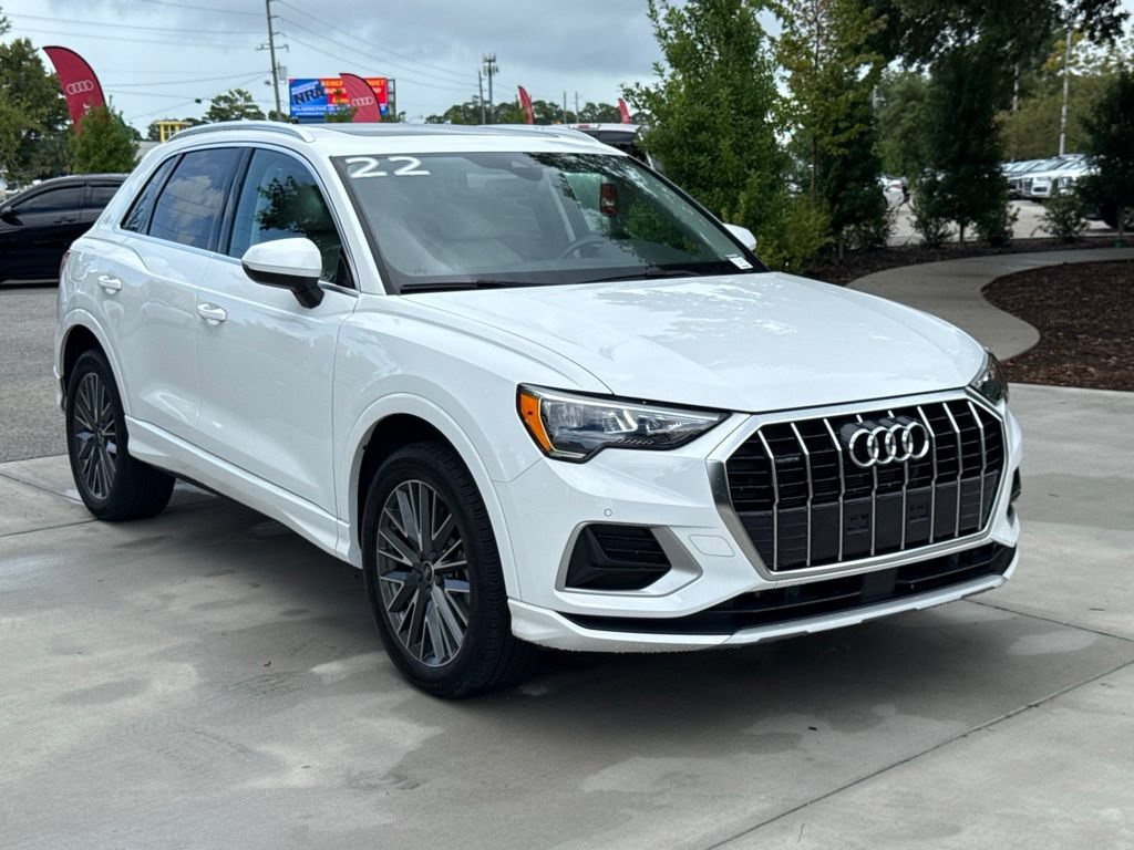 Used 2022 Audi Q3 2.0T Premium AWD/4WD image 1