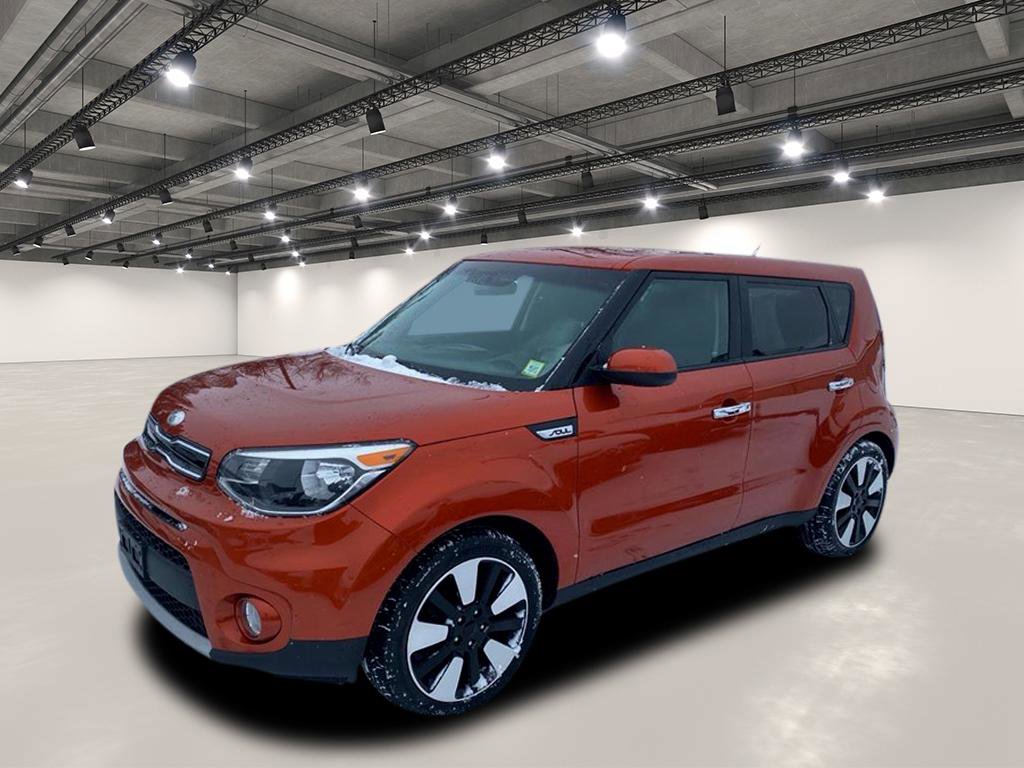 Used 2019 Kia Soul + image 2