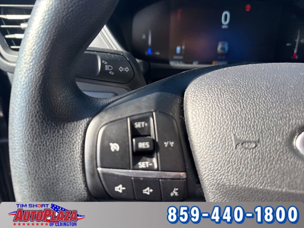 Used 2025 Ford Escape Active AWD/4WD image 19