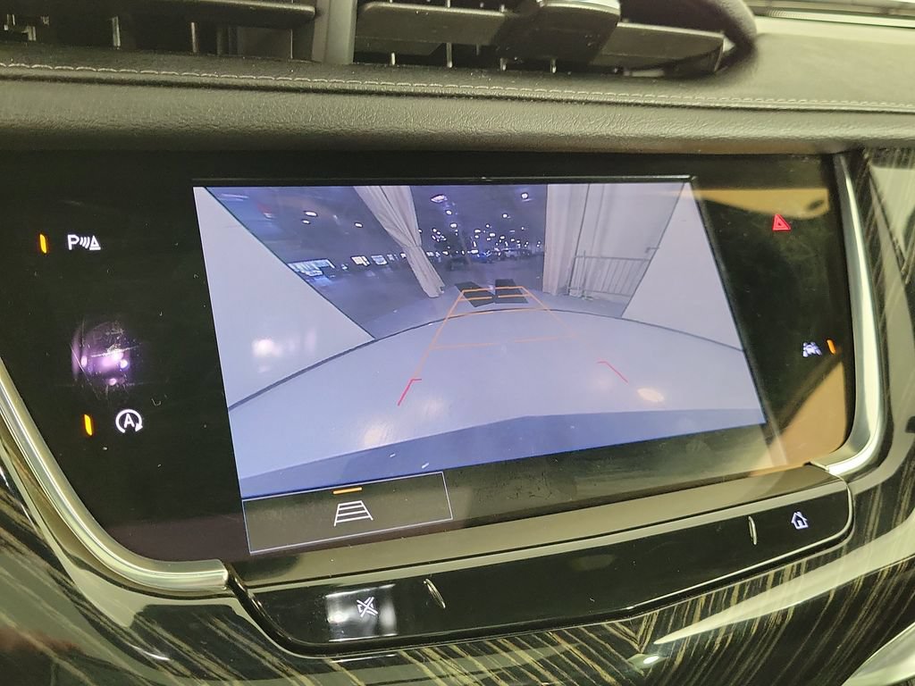 Certified 2024 Cadillac XT6 Premium Luxury FWD image 28