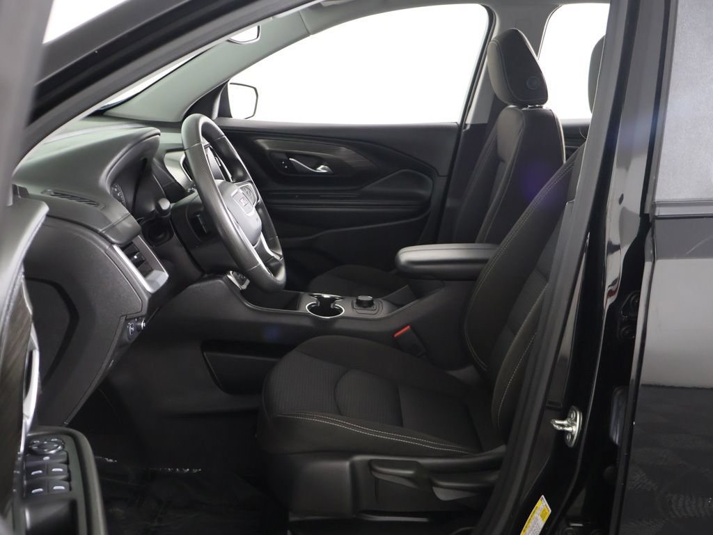 Used 2024 GMC Terrain SLE AWD/4WD image 21
