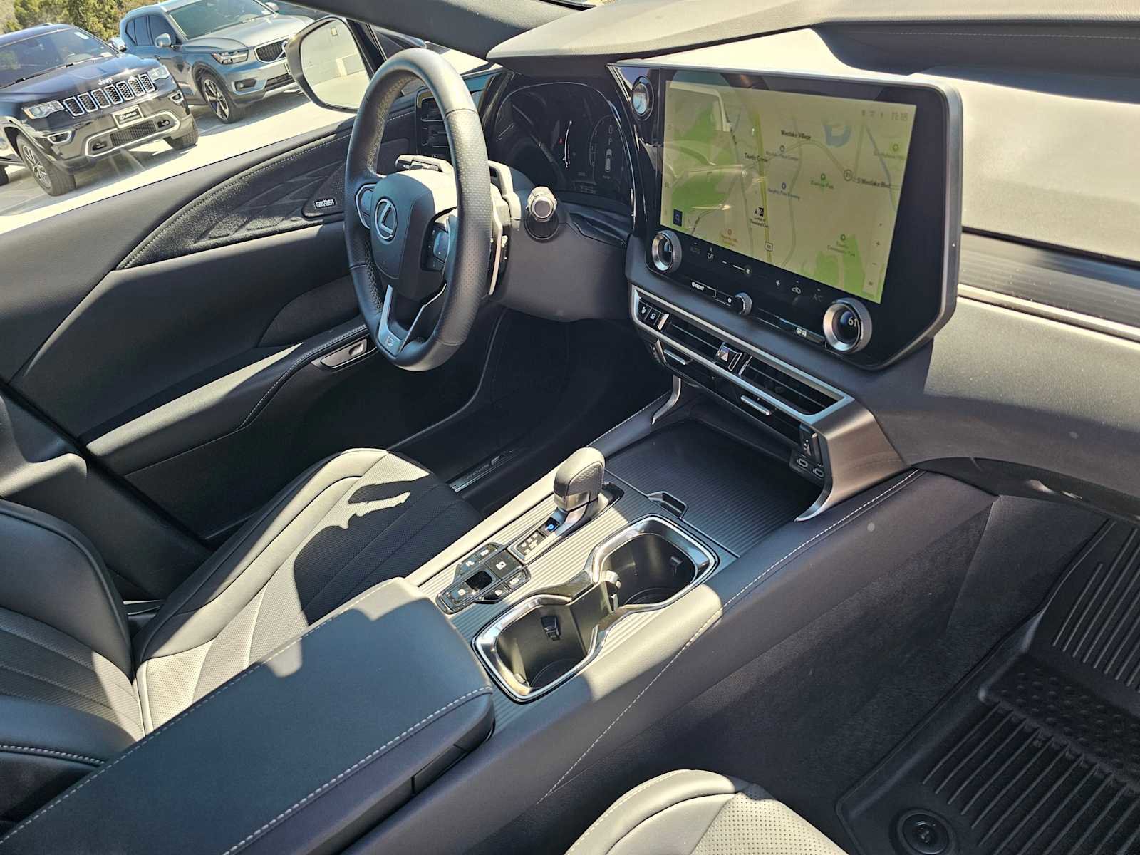 Used 2024 Lexus RX 350 F Sport w/ Convenience Package image 11