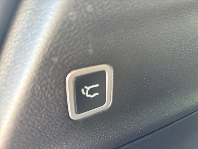 New 2026 Chrysler Pacifica Select w/ S Appearance Package FWD image 19
