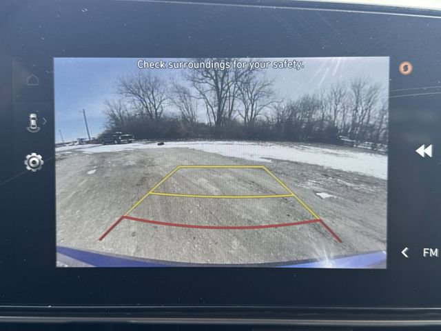 Used 2025 Hyundai Elantra SEL image 16