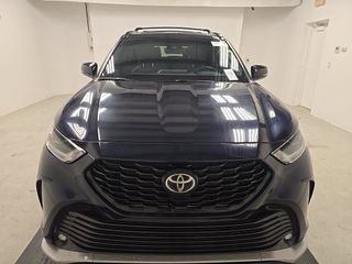 Used 2023 Toyota Highlander XSE FWD video 2