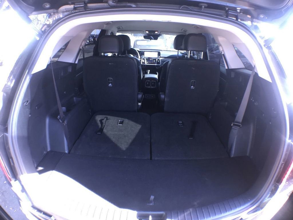 Used 2022 Kia Sorento EX image 24