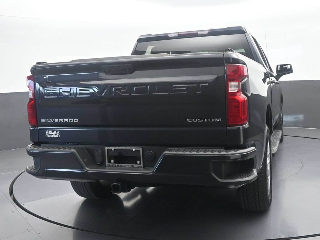 Used 2023 Chevrolet Silverado 1500 Custom RWD image 5