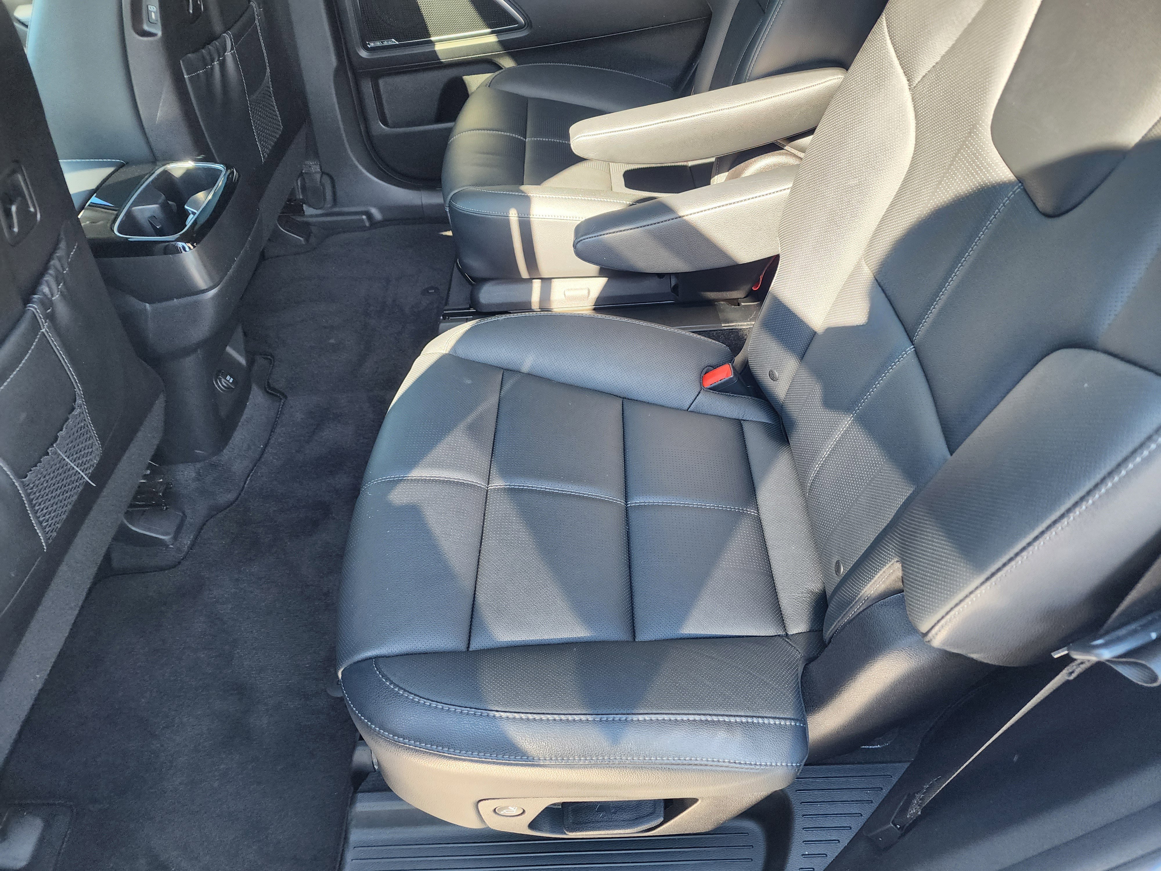 Used 2024 Kia Telluride SX image 12