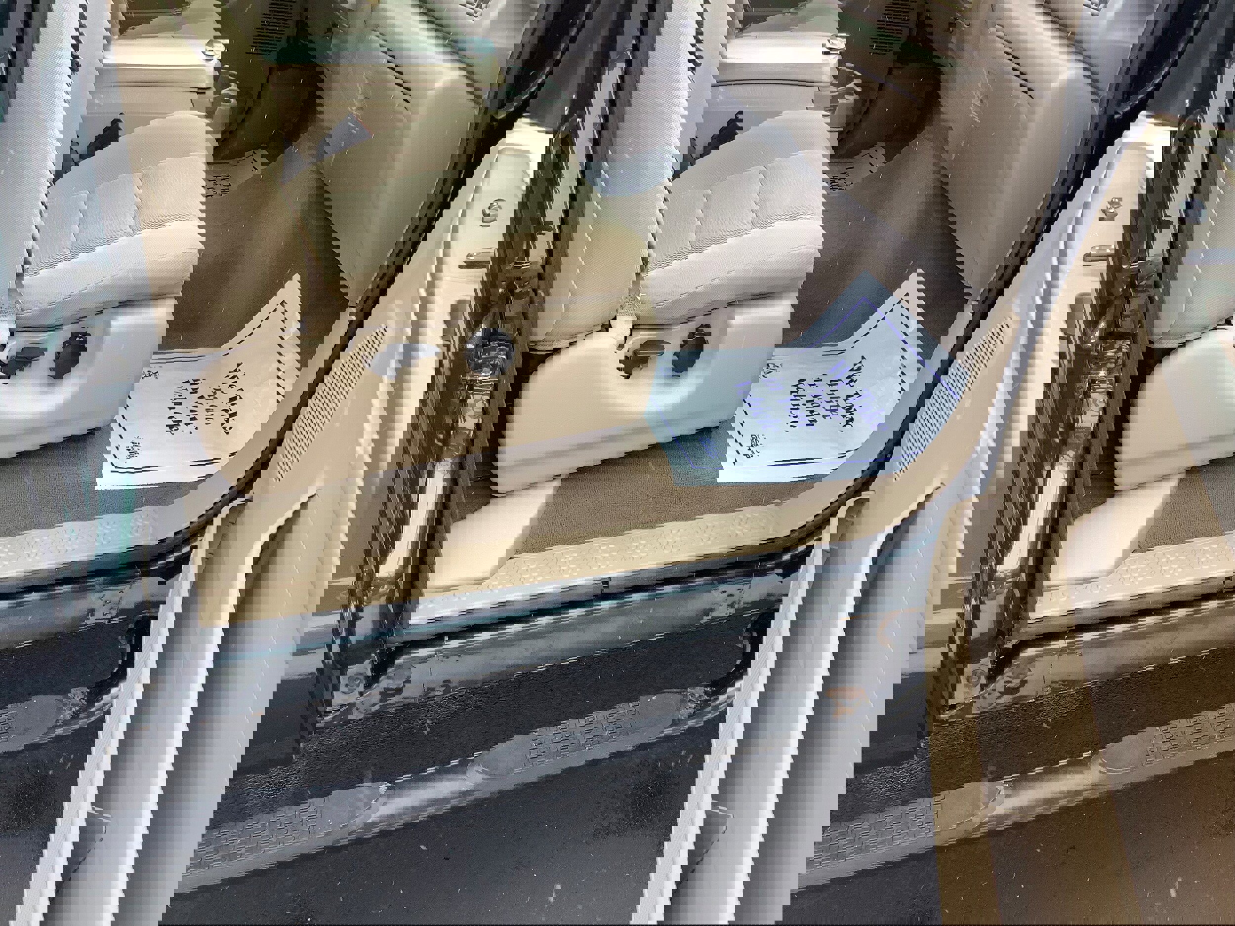 Used 2004 Ford F250 XLT image 8