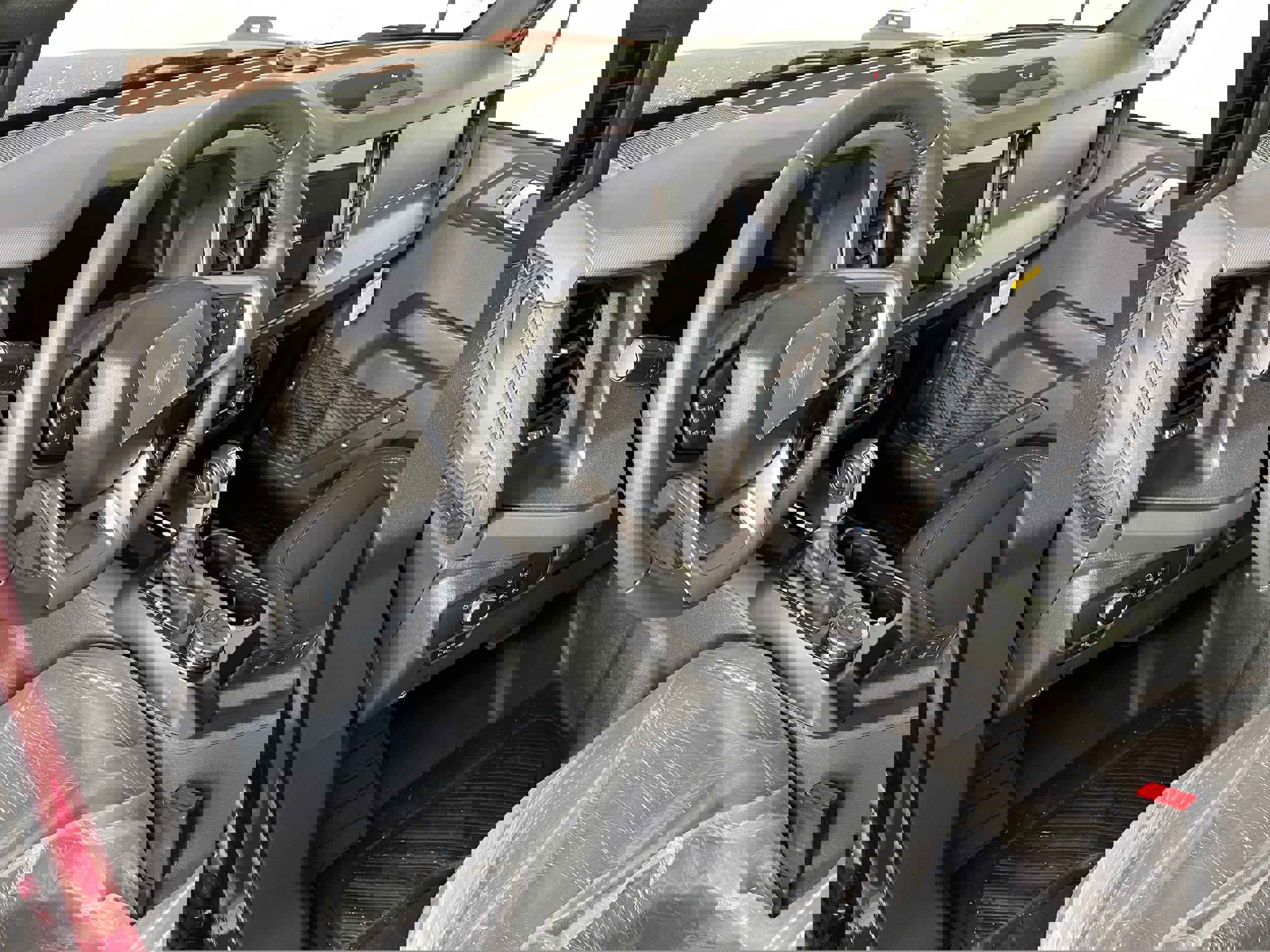 New 2025 Ford Bronco Big Bend image 2