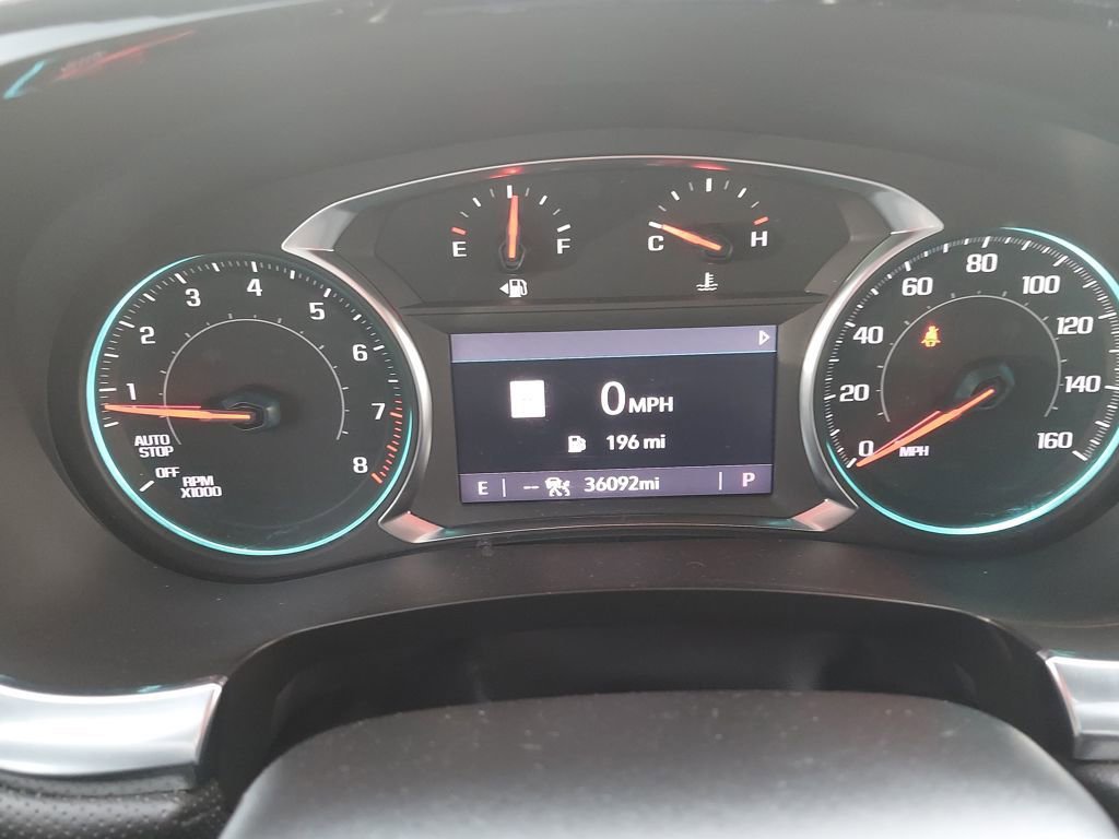 Used 2023 Chevrolet Traverse RS image 7