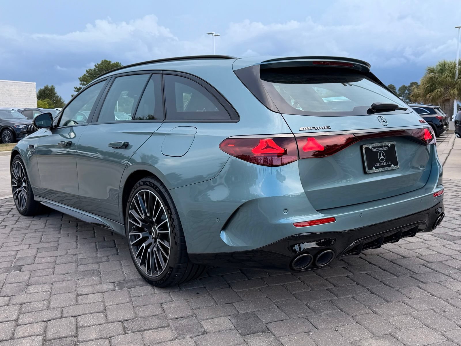New 2026 Mercedes-Benz E 53 AMG e 4MATIC Wagon image 11