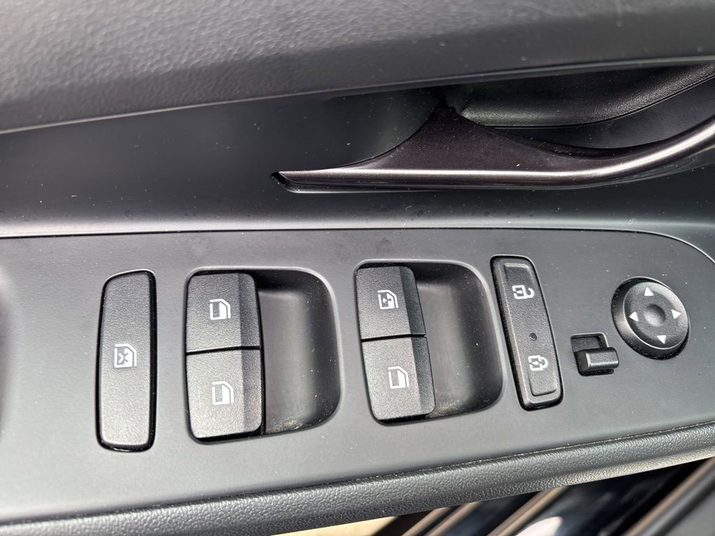 Used 2022 Hyundai Elantra N Line image 21