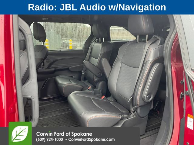 Used 2024 Toyota Sienna XSE image 11
