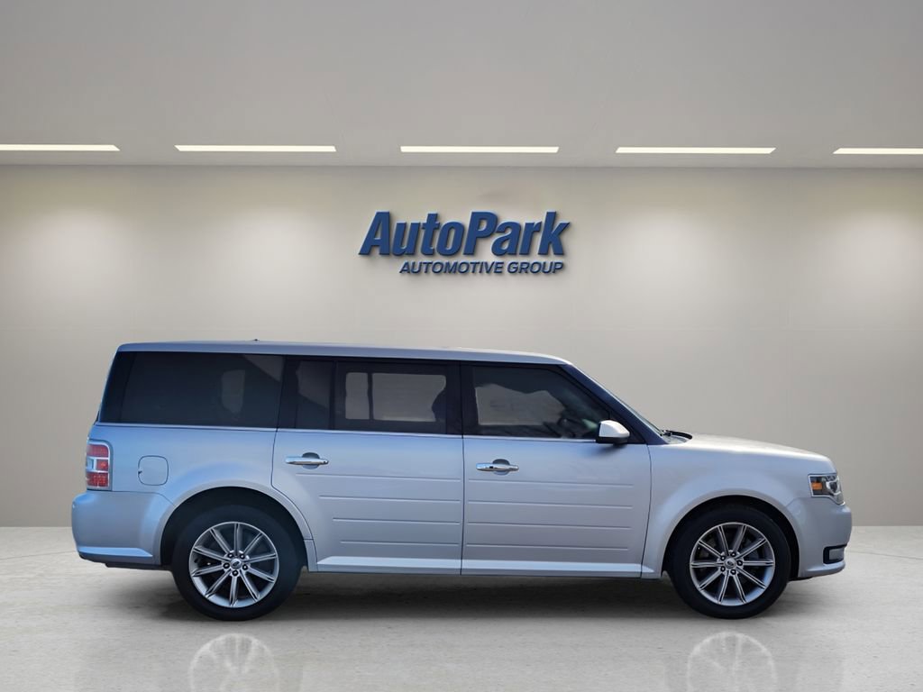 Certified 2019 Ford Flex Limited image 11